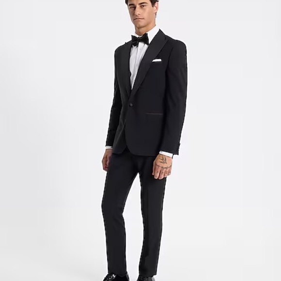 EXPRESS Tuxedo Jacket - Picture 3 of 8